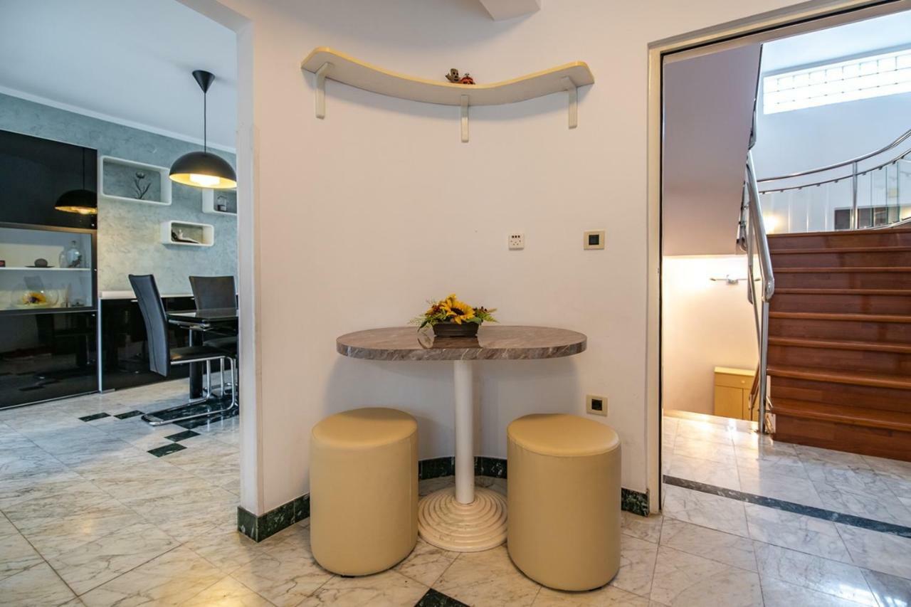 Cave Romane Apartment With Private Pool And Sea View Vinkuran Exterior foto